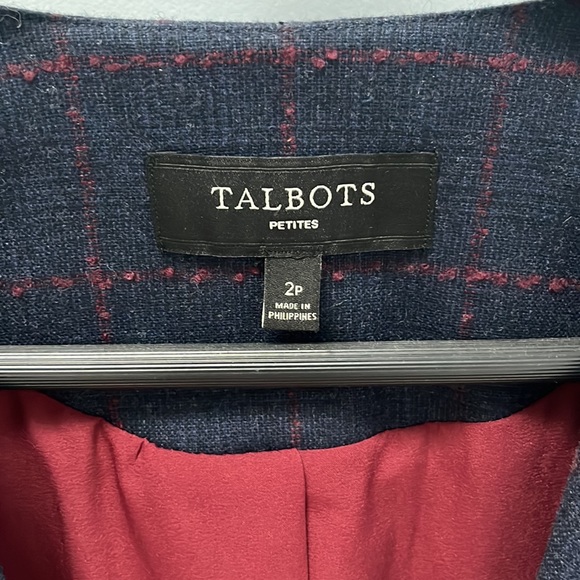 2P Talbot’s collarless blazer - Picture 2 of 5